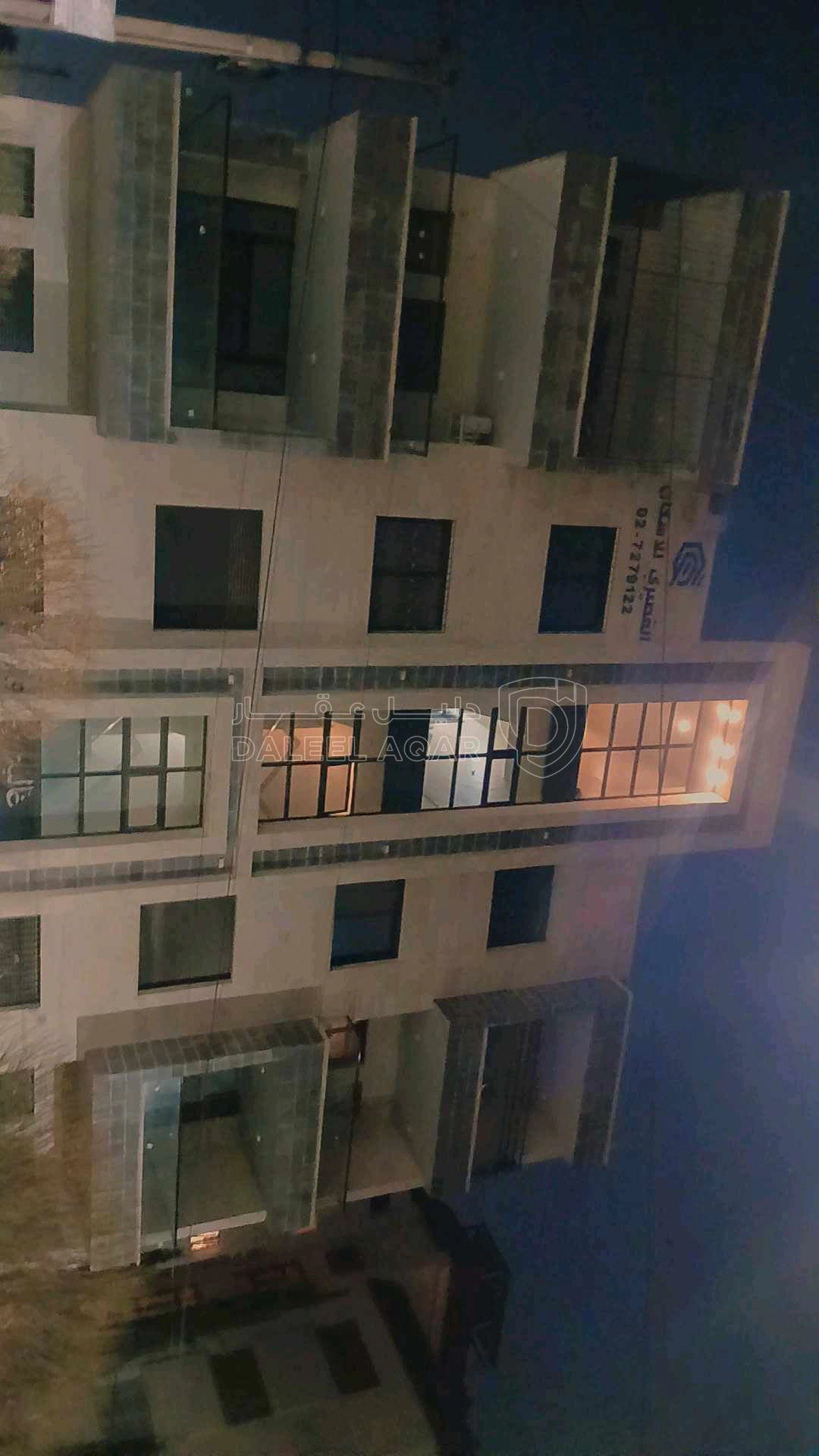 شقة في اربد قرب اشارة sos مقابل كافيه Simple - 80,000 دأ - صورة 1