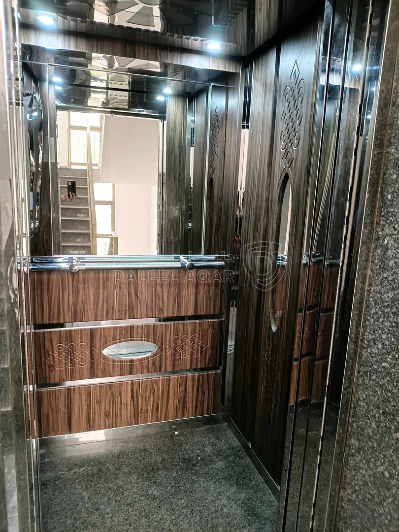 شقة في البلقاء . السلط . إسكان المهندسين . بالقرب من احد  - 65,000 دأ - صورة 1