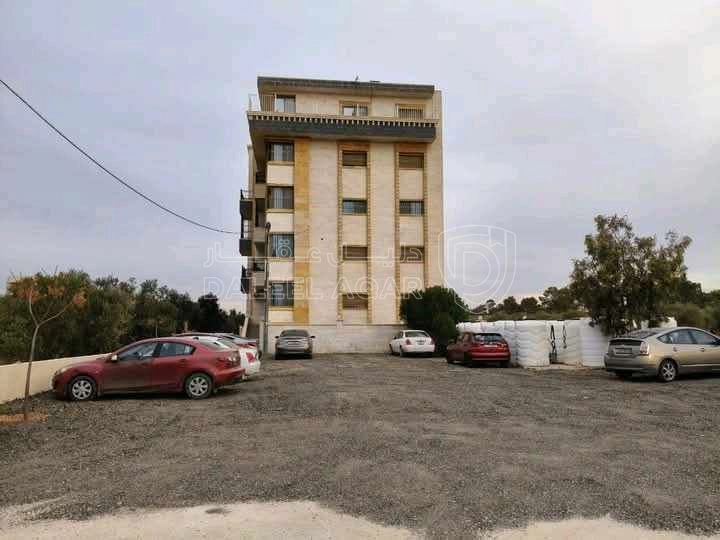 شقة في الرمثا حي الزهور قرب إشارة جابر ومسجد أهل القران - 36,000 دأ - صورة 27