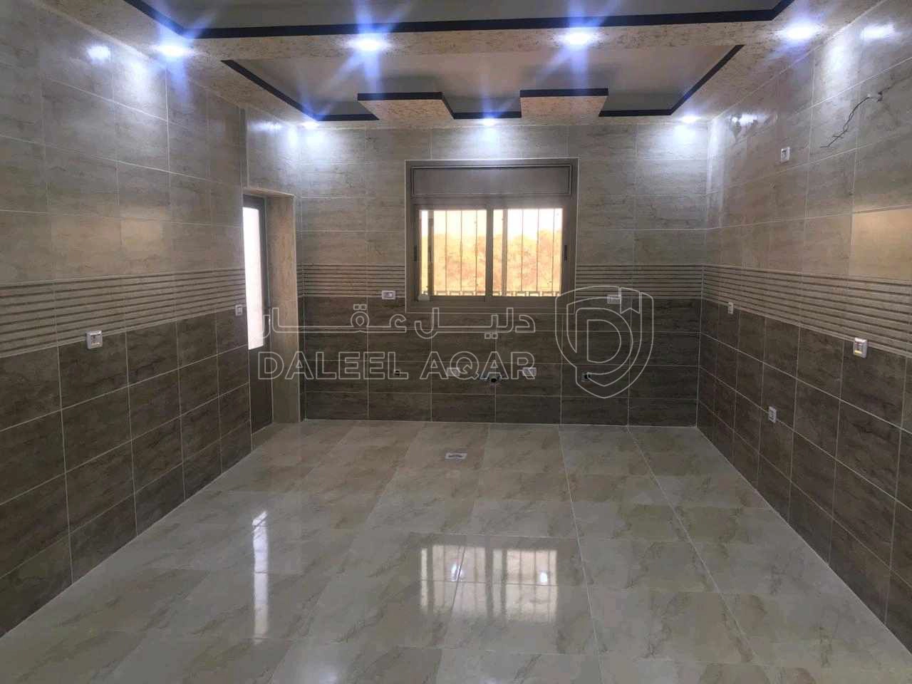 شقة في الرمثا حي الزهور قرب إشارة جابر ومسجد أهل القران - 36,000 دأ - صورة 14