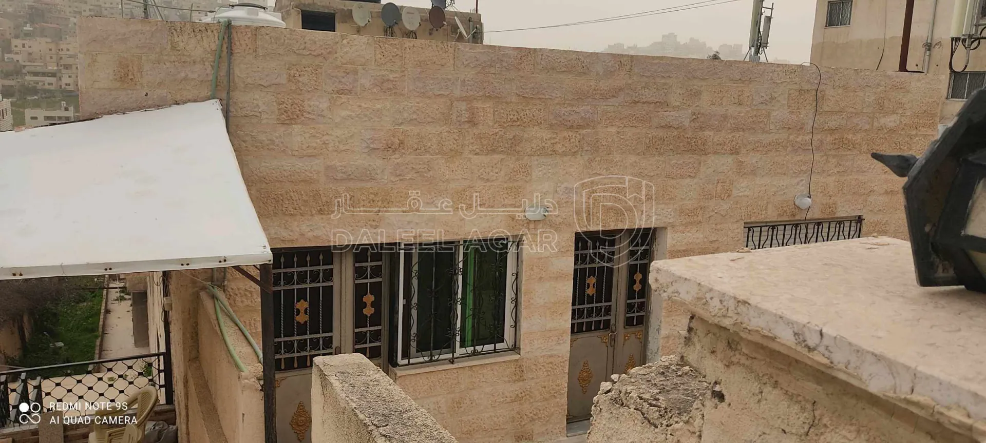 مبنى في عمان، حي عدن، قريب من مدرسة النصر المهنية . - 160,000 دأ - صورة 1