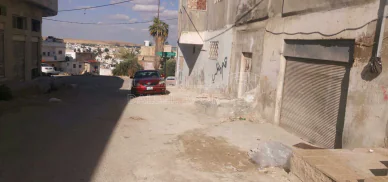 مبنى في الرمثا حي الكيال بجانب الكيال - 120,000 دأ - صورة NaN