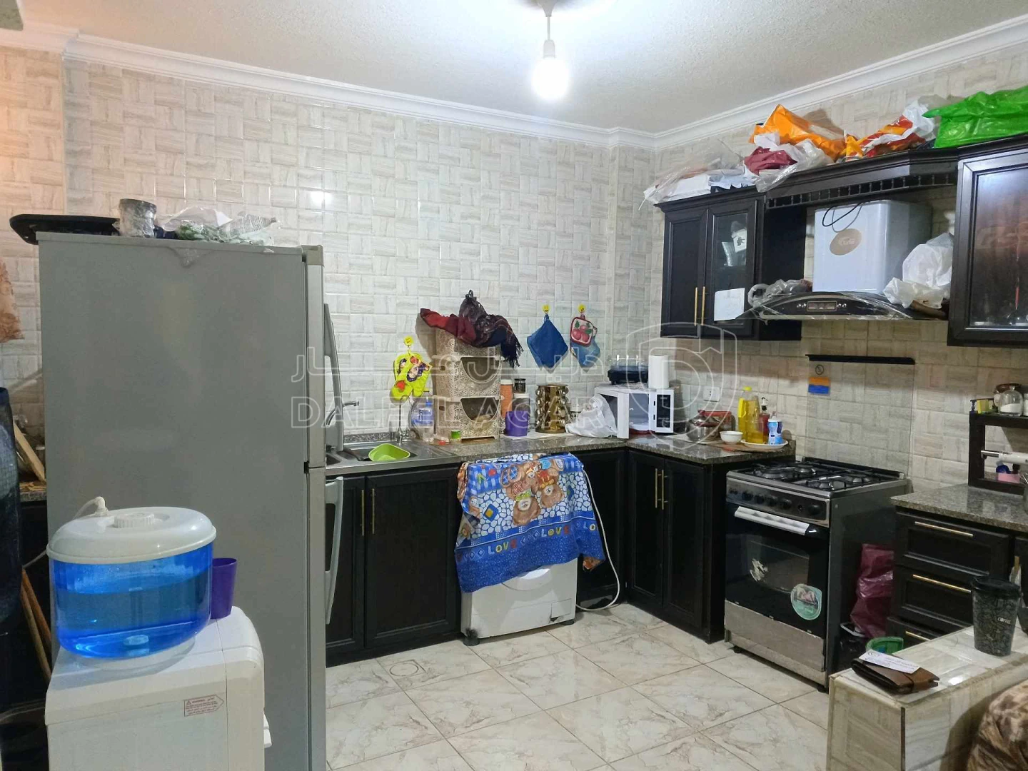 شقة في الزرقاء جبل طارق مثلث الأقصى  - 27,000 دأ - صورة 1