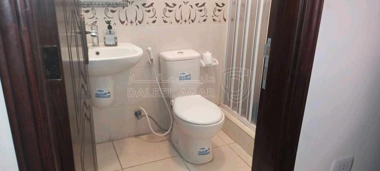 شقة في الزرقاء جبل طارق مثلث الأقصى  - 27,000 دأ - صورة 1