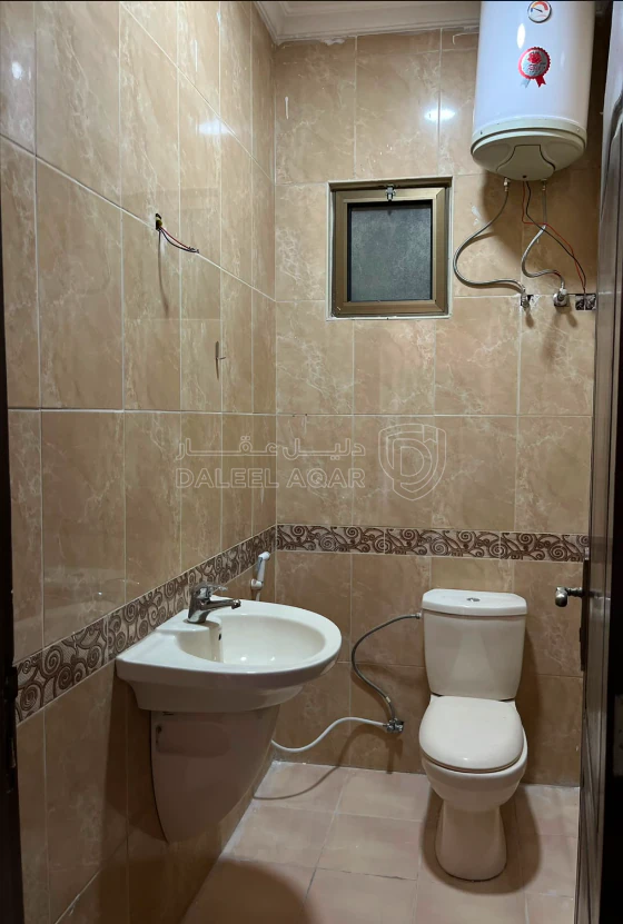 شقة في حي الضياء - 75,000 دأ - صورة 1