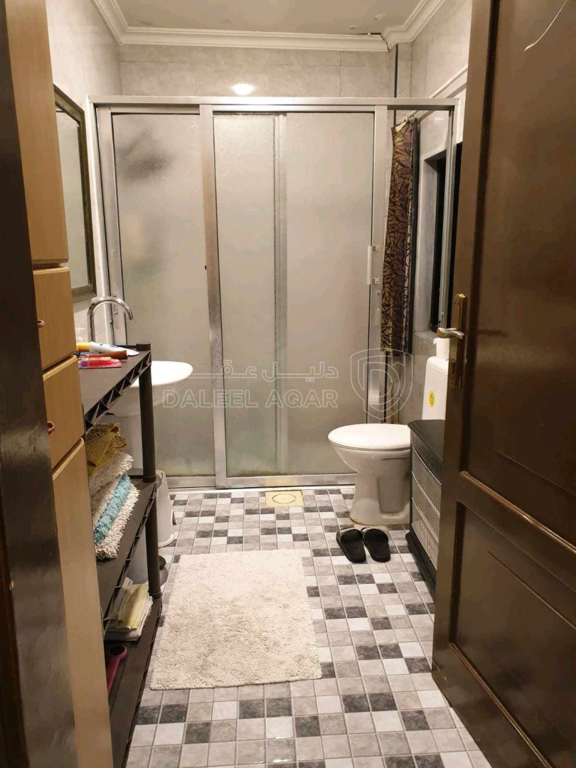 شقة في الزرقاء  - 60,000 دأ - صورة 1