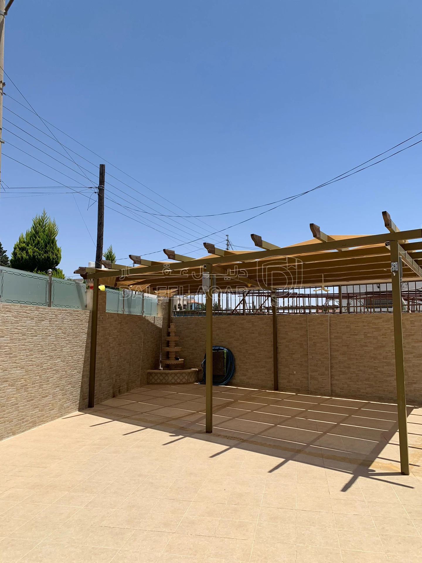 فيلا/منزل في عمان جاوا  - 225,000 دأ - صورة 2