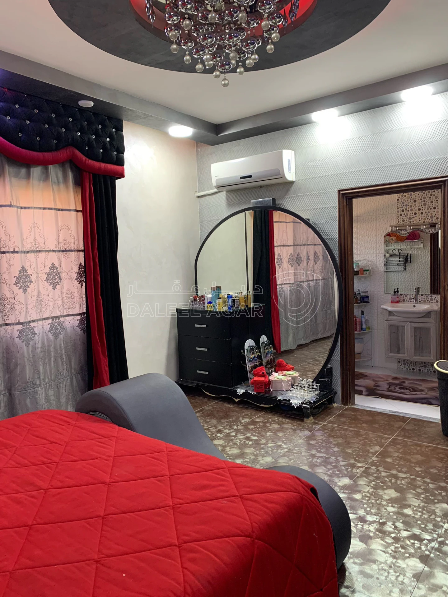 فيلا/منزل في عمان جاوا  - 225,000 دأ - صورة 19