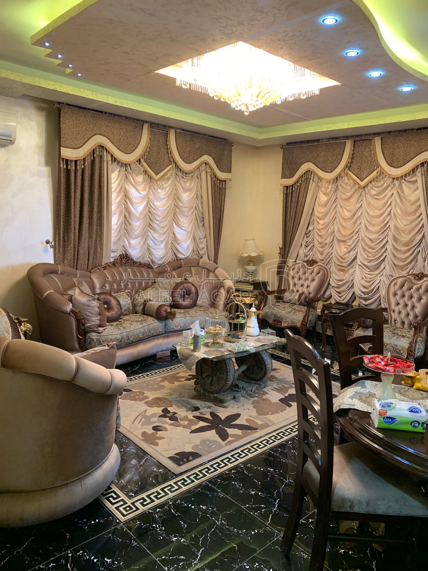 فيلا/منزل في عمان جاوا  - 225,000 دأ - صورة 18