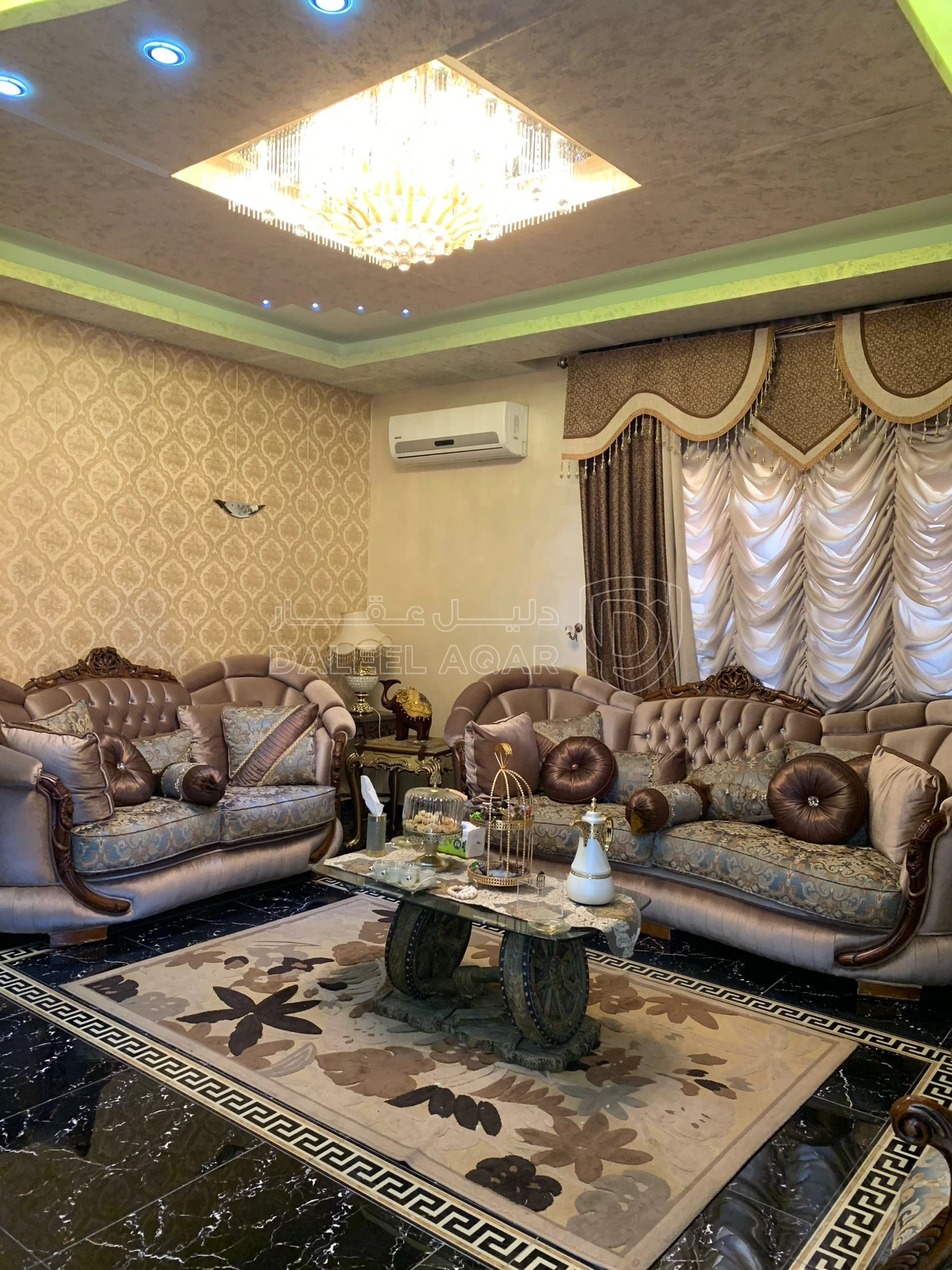 فيلا/منزل في عمان جاوا  - 225,000 دأ - صورة 24