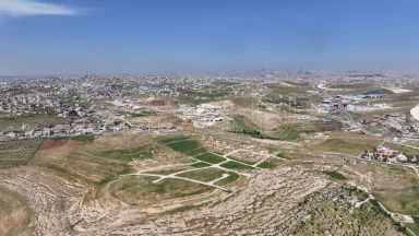 أرض - أرض سكنية بالمستندة الجديدة- 2.5 كم عن اشارة الغاز - 42000 دأ