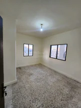 شقة في شقة طابقية للبيع مناسبة للاستثمار او السكن - 35,000 دأ - صورة NaN
