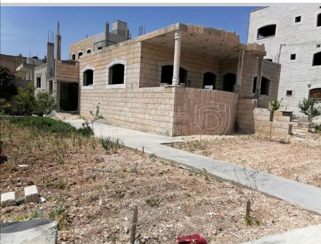 فيلا/منزل في اربد,البارحه,شارع قيس بن سعد - 75,000 دأ - صورة 1