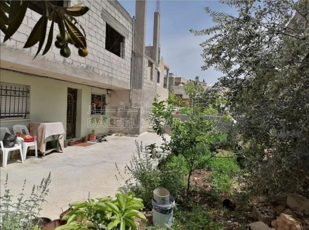 فيلا/منزل في اربد,البارحه,شارع قيس بن سعد - 75,000 دأ - صورة 1