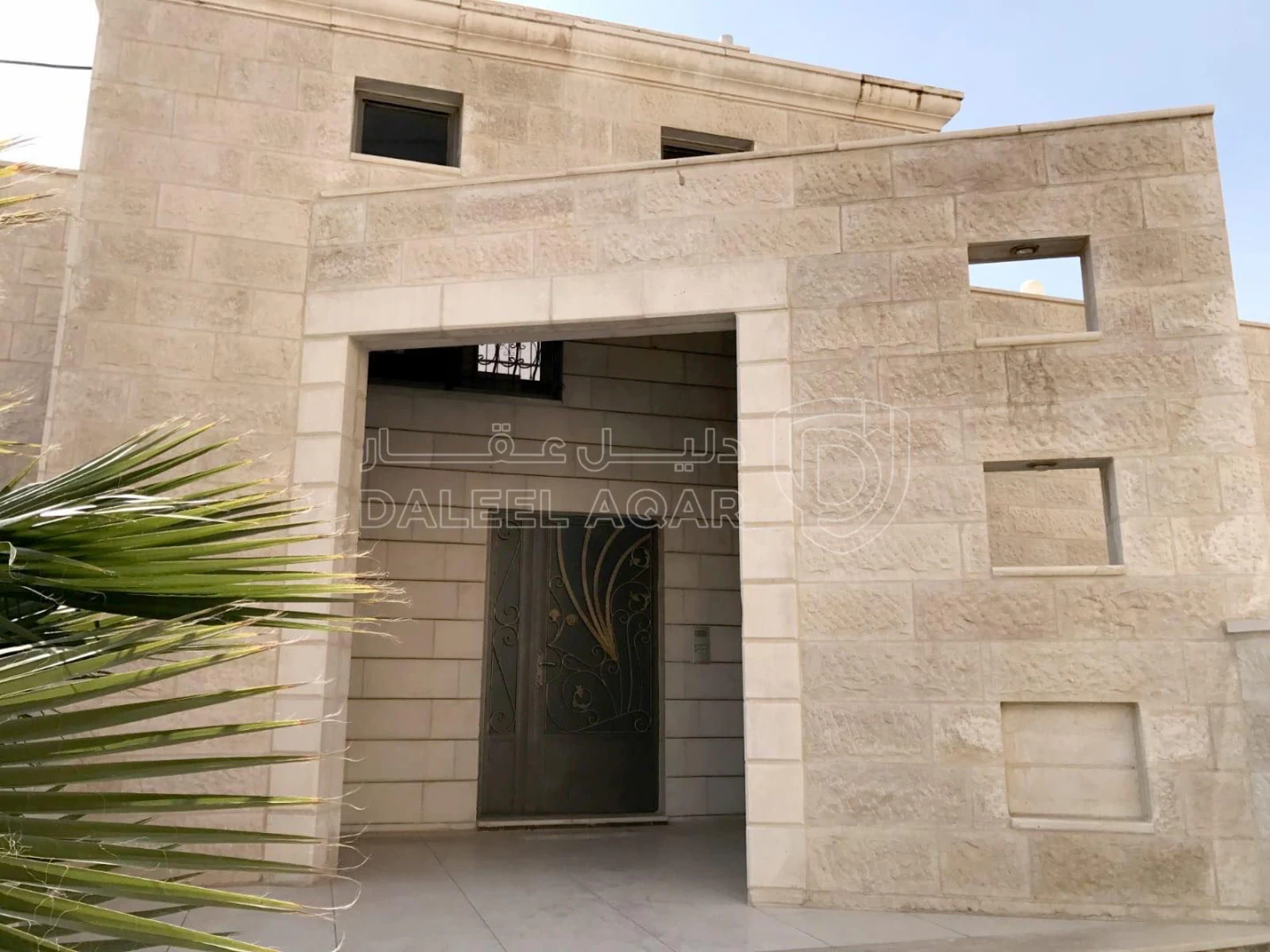 فيلا/منزل في فيلا من طابقين للبيع في مرج الحمام - 400,000 دأ - صورة 1