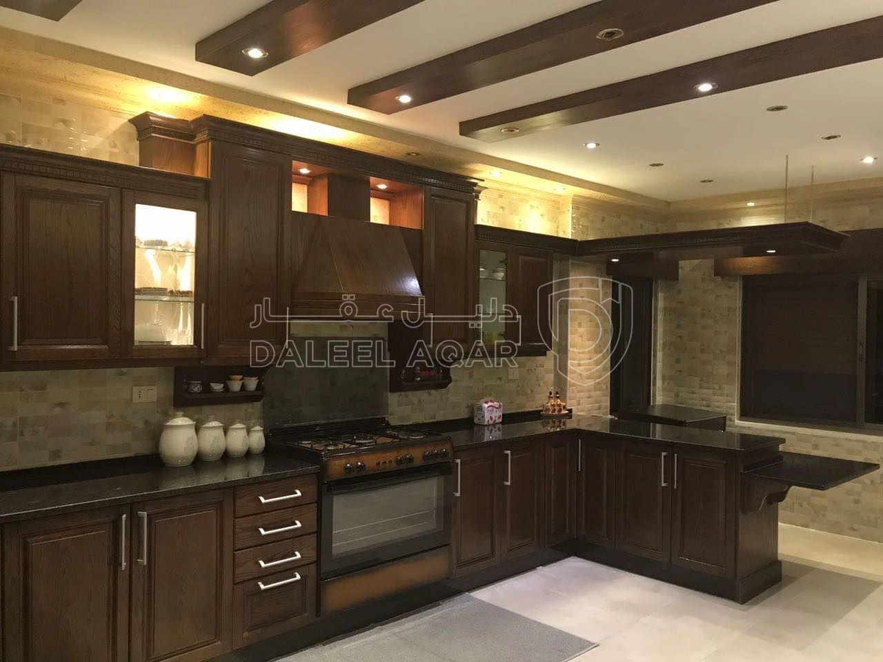 فيلا/منزل في فيلا من طابقين للبيع في مرج الحمام - 400,000 دأ - صورة 1