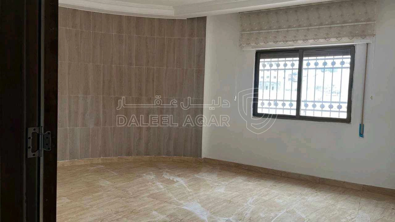 شقة في البنيات الشمالي ، مقابل مركز الصحي البنيات. - 68,000 دأ - صورة 1
