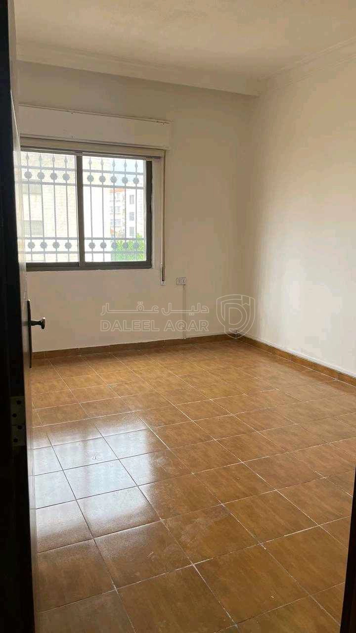شقة في البنيات الشمالي ، مقابل مركز الصحي البنيات. - 68,000 دأ - صورة 1