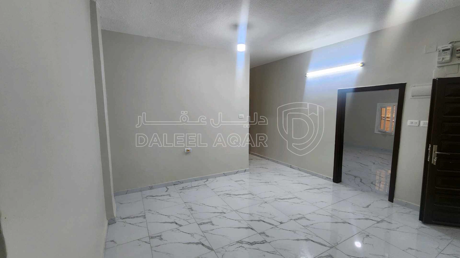 فيلا/منزل في الزرقاء شارع الامير عبد الإله نزول الحاووز  - 35,000 دأ - صورة 1