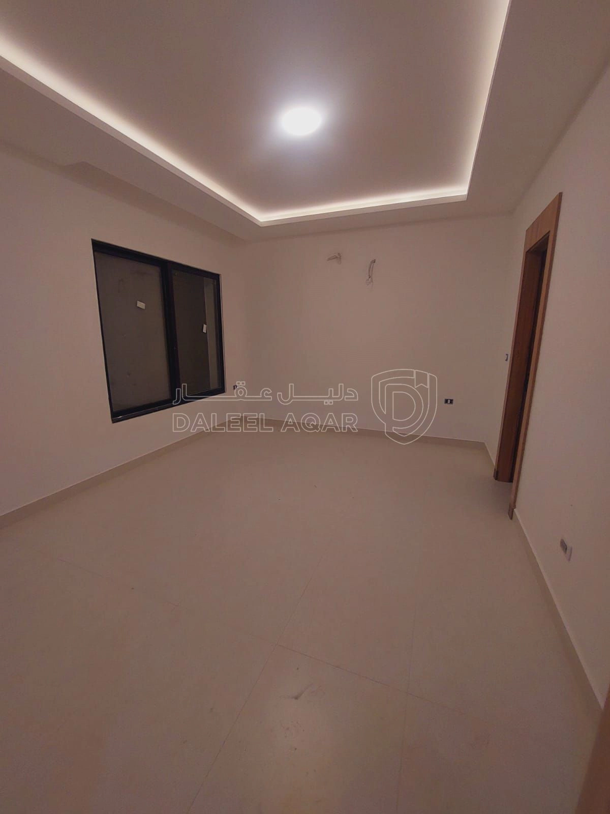 شقة في خلف اتصالات اورانج - 155,000 دأ - صورة 1