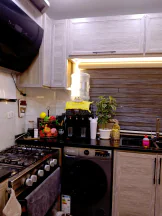 شقة - شبه ارضي مساحه141داخلي معها ترأس خارجي و برنده كبي - 53000 دأ