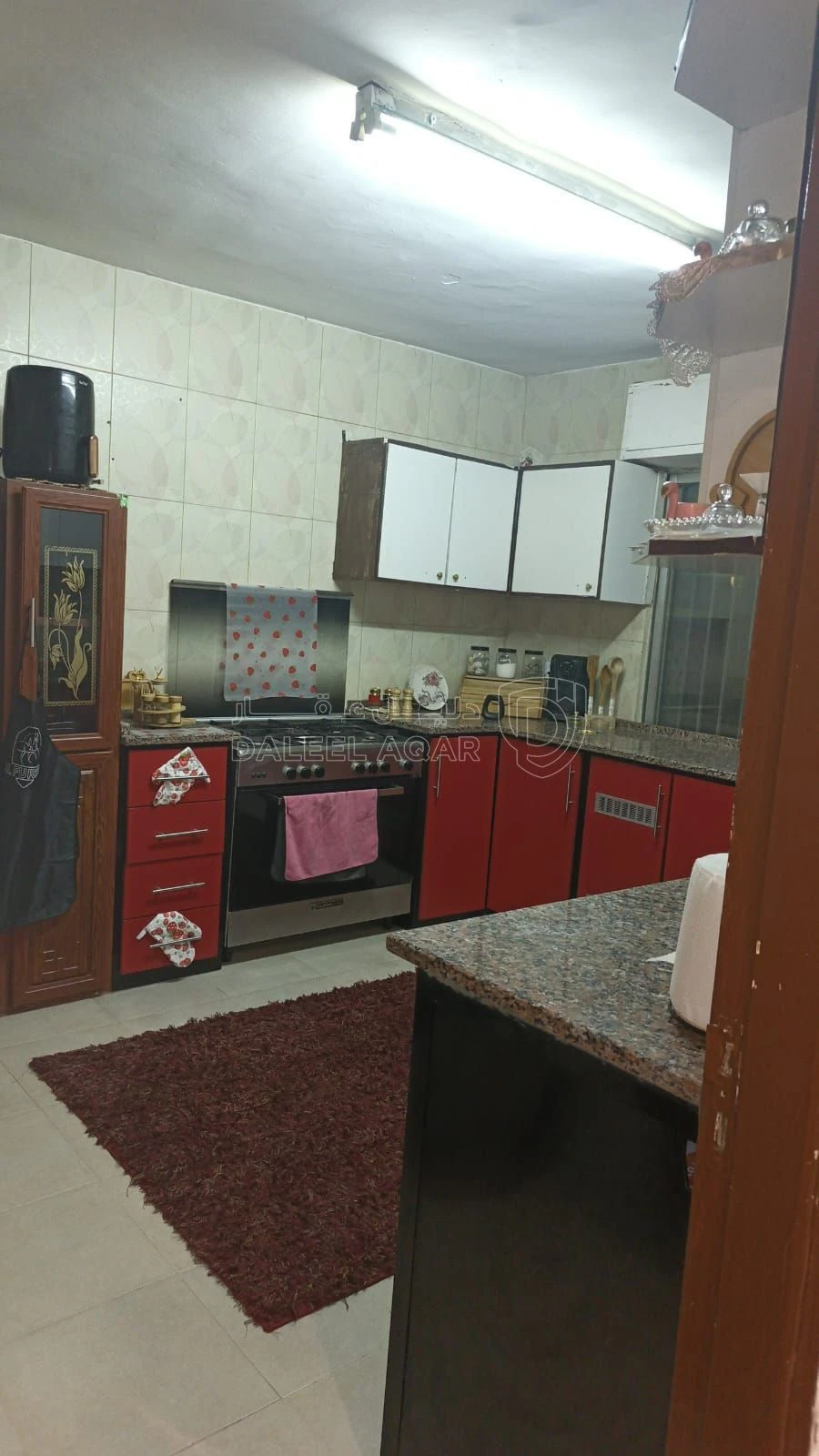 شقة في المدينة الرياضية خلف المختار مول مقابل نادي خريجين - 49,000 دأ - صورة 1