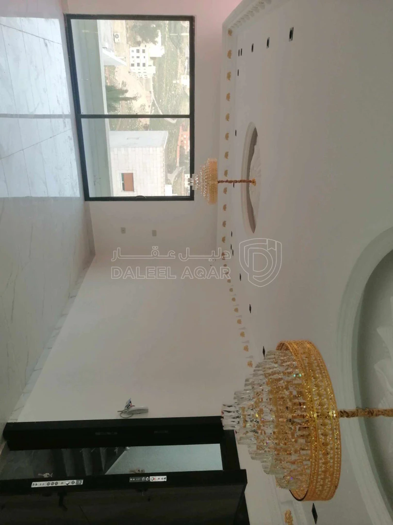 شقة في السلط - السرو - إسكان طيبه - 70,000 دأ - صورة 1
