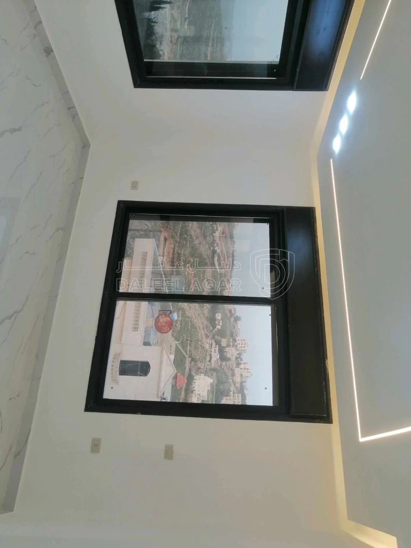 شقة في السلط - السرو - إسكان طيبه - 70,000 دأ - صورة 1