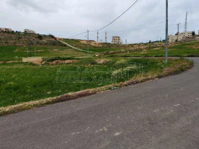 أرض في شفابدران - مرج الأجرب - بالقرب من مسجد معود الحجاج - 116,000 دأ - صورة NaN