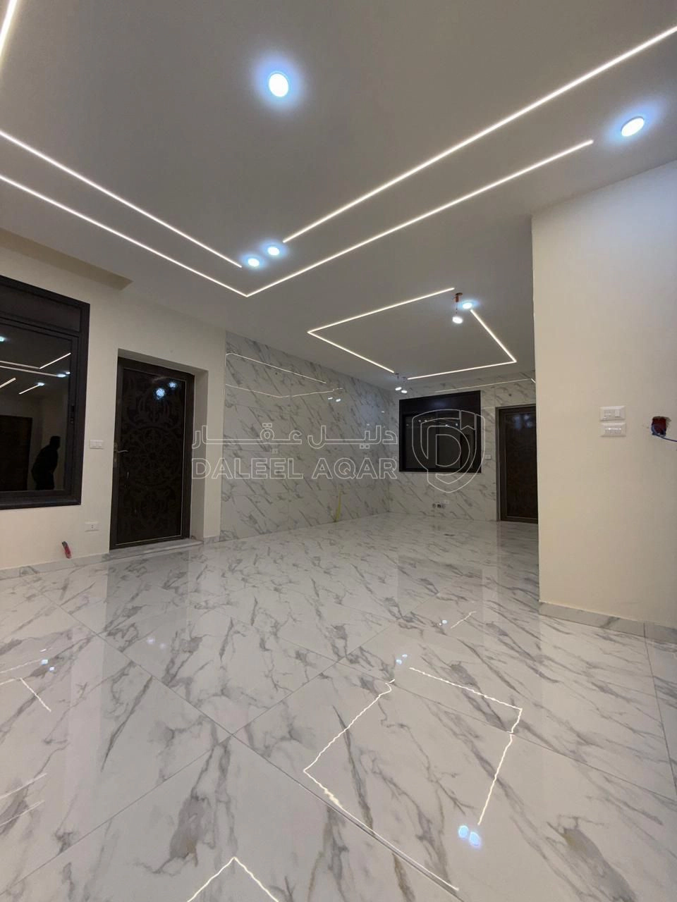 شقة في البنيات- حي المرعي- قرب مدارس الحصاد - 120,000 دأ - صورة 1