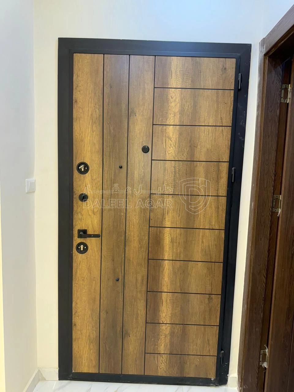 شقة في البنيات- حي المرعي- قرب مدارس الحصاد - 120,000 دأ - صورة 1