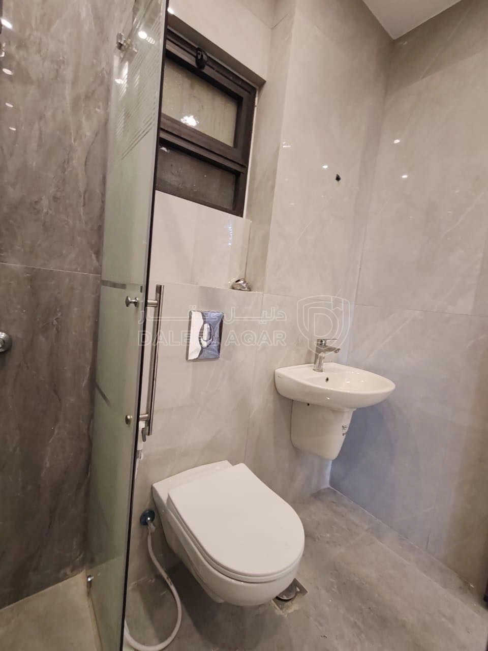 شقة في شفابدران بالقرب من مدارس زهرة البنفسج - 63,500 دأ - صورة 1