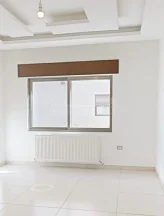 شقة في مدارس لافنت - 125,000 دأ - صورة NaN