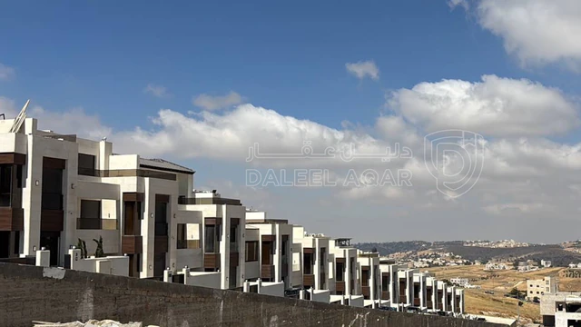 فيلا/منزل في كمباوند الظهير - 360,000 دأ - صورة NaN