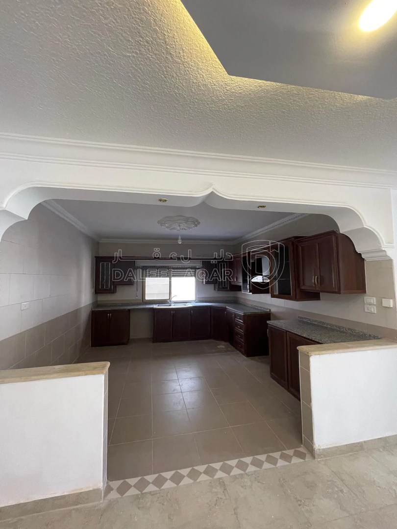 شقة في 🏠شقه طابق ثالث سوبر ديلوكس للبيع -الزرقاء الجديد - 39,500 دأ - صورة 1