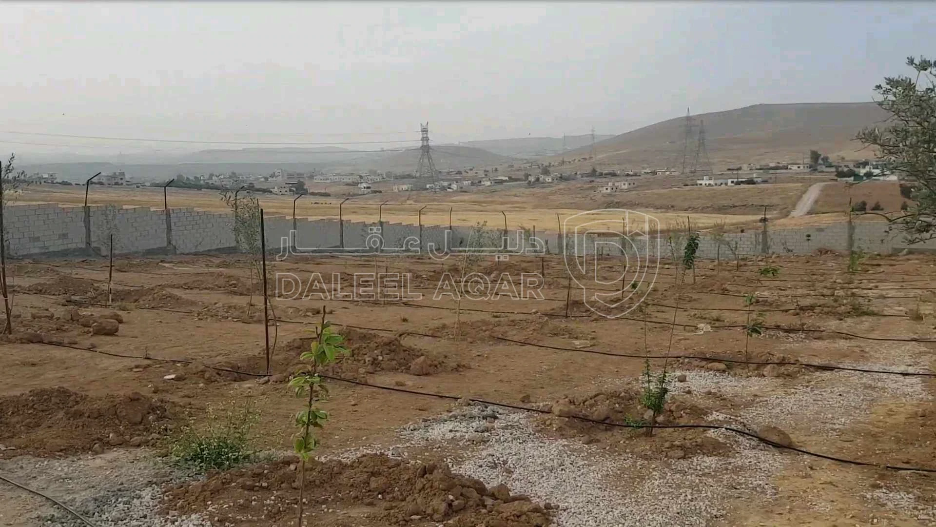مزرعة/شاليه في الزنية منطقة المزرعة حي قريوت خلف كازية ابو طعمية تبعد عن الشارع الريئسي كيلو ونصف  - 55,000 دأ - صورة 1