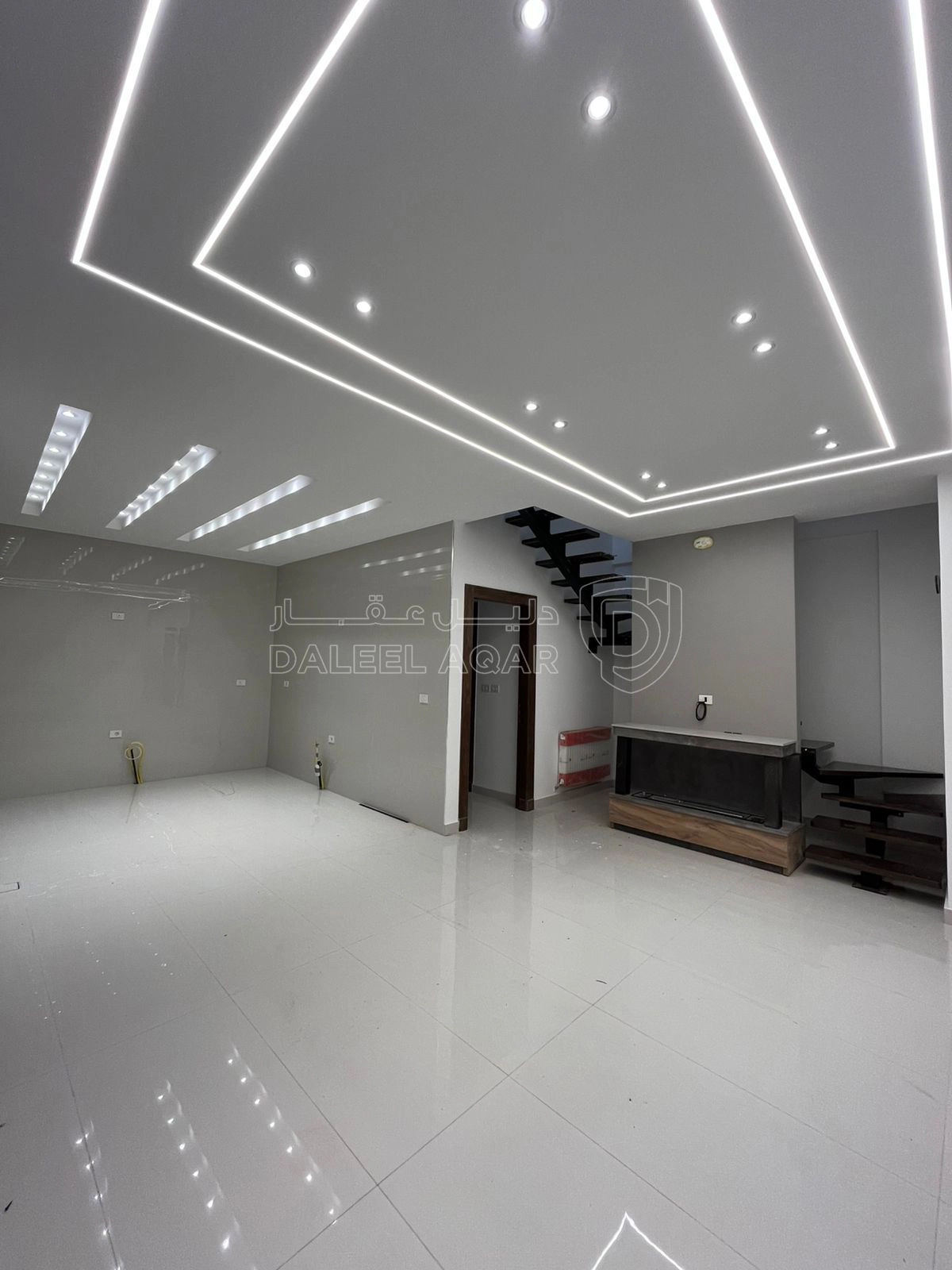 شقة في شقة للبيع في مرج الحمام 200م - 168,000 دأ - صورة 1