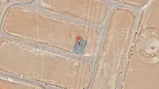 أرض - قرية الصلاحية - امتداد طريق المطار - 25000 دأ