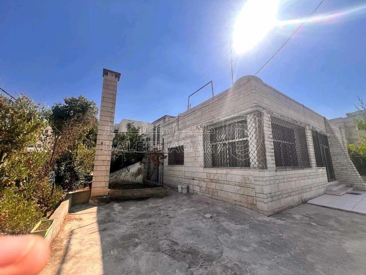 فيلا/منزل في اربد - البلد - شرق شارع ايدون - قرب مدرسة رابعه العدوية للبنات - 135,000 دأ - صورة 1