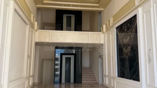 شقة - خلف اتصالات اورانج  - 200000 دأ