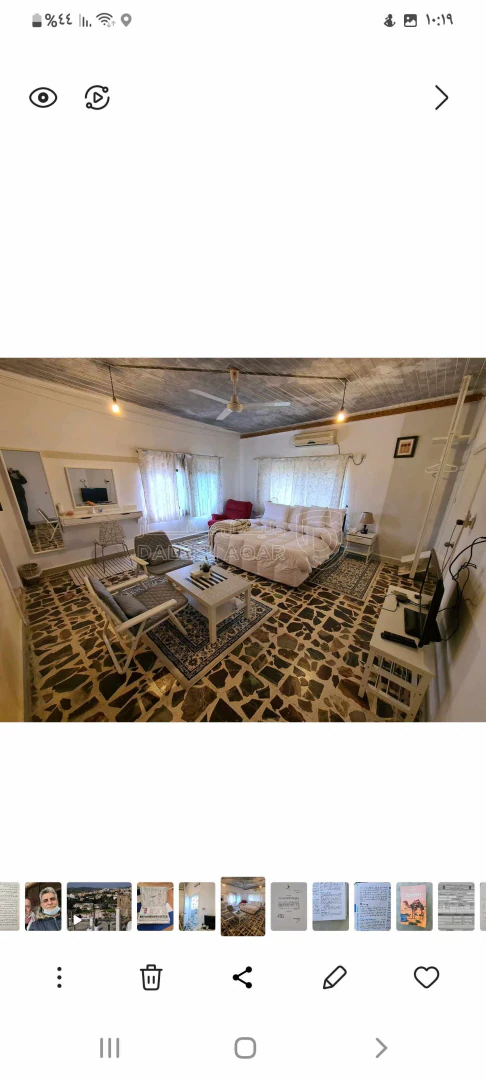 مبنى في جرش بحد قوس النصر من الشرق على الشارع العام فندق ب - 800,000 دأ - صورة 1