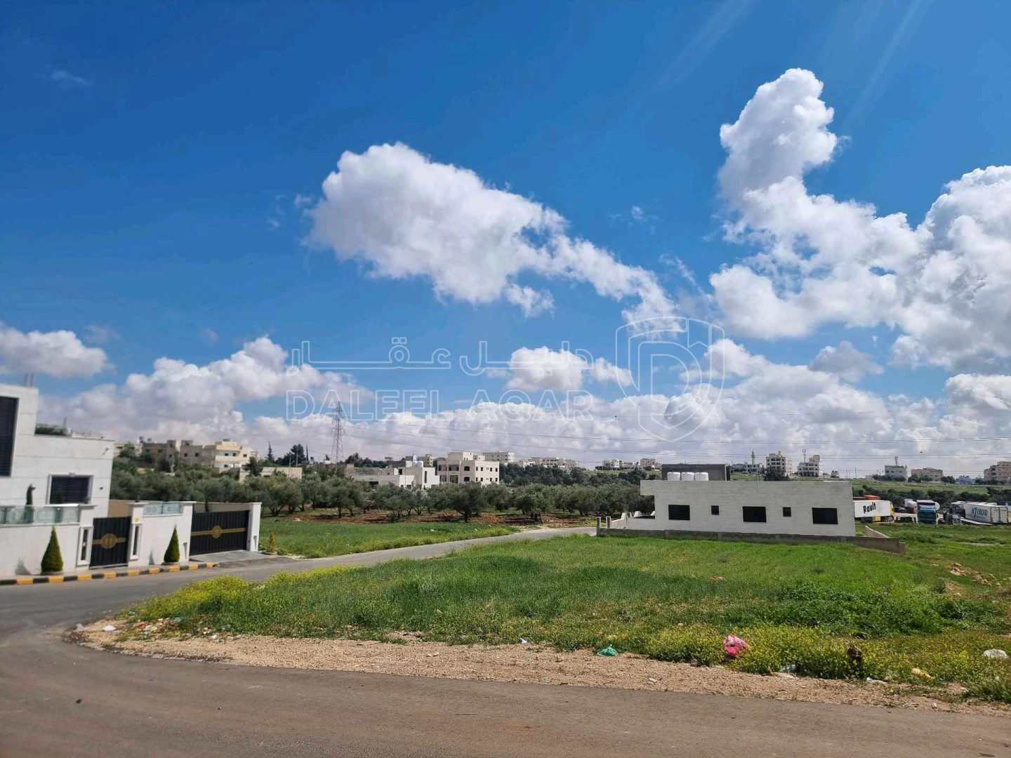 أرض في عمان الجويده مستندات ام زعروره ٤ - 45,000 دأ - صورة 1