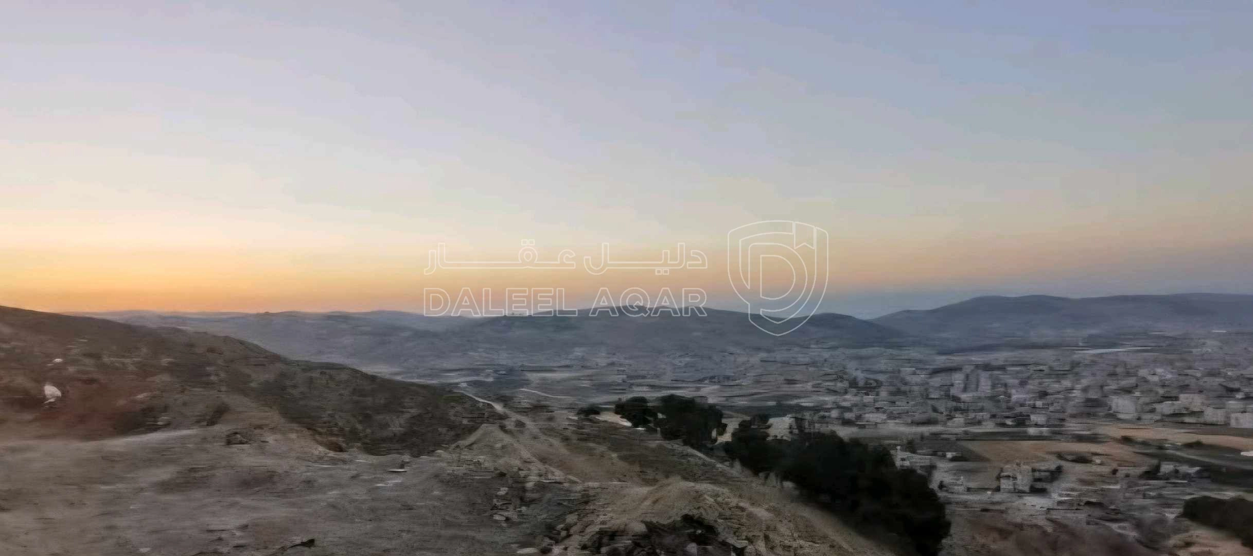 أرض في الكمالية  - 200,000 دأ - صورة 1