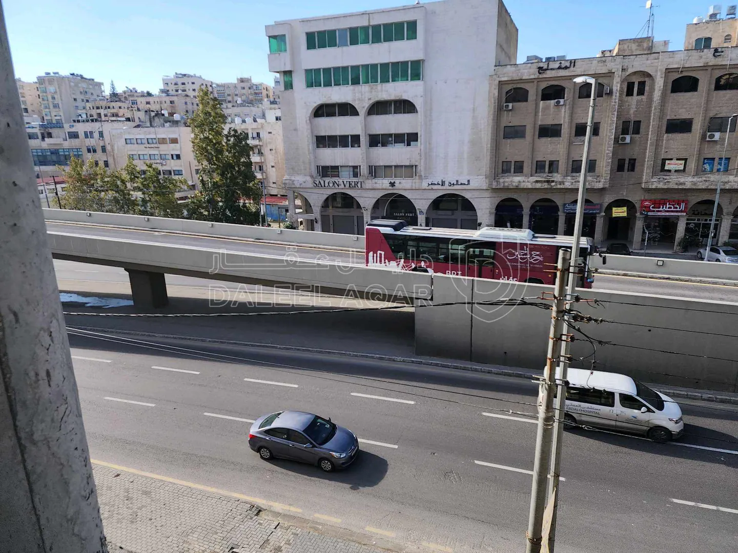 مكتب/تجاري في طابق كامل للبيع مساحة مفتوحة مصعدين - 496,000 دأ - صورة 1