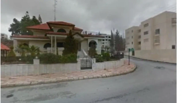 مبنى - تلاع العلي- شارع جريس حدادين رقم ٢٢ - 850000 دأ