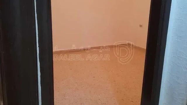 شقة - جبل الأخضر قرب دوار ريفيو شارع عبدالرحمن الكيالي - 25000 دأ