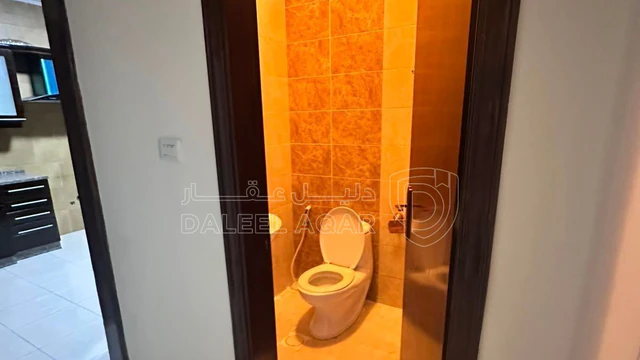 شقة في شقه طابق كامل في ابو نصير مقابل الاكاديمية البحرية - 57,500 دأ - صورة NaN