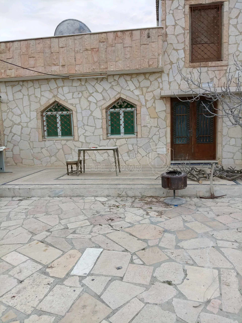 أرض في الزرقاء بيرين - 250,000 دأ - صورة 1
