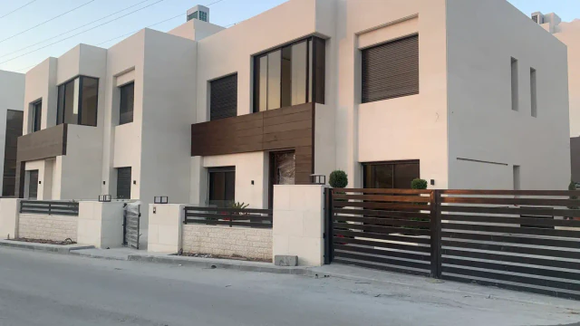 فيلا/منزل - دابوق، بلقرب من مدرسة المشرق الدولية - 567600 دأ