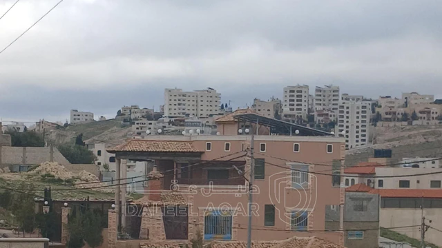 أرض في أرض على ٣ شوارع جريبا قرب مدرسة حي الاحمد الجديدة  - 35,000 دأ - صورة NaN